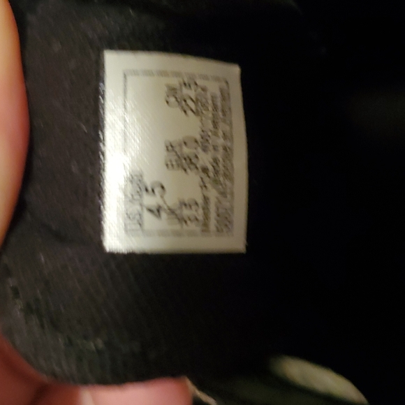 Shoes - Picture 2 of 3